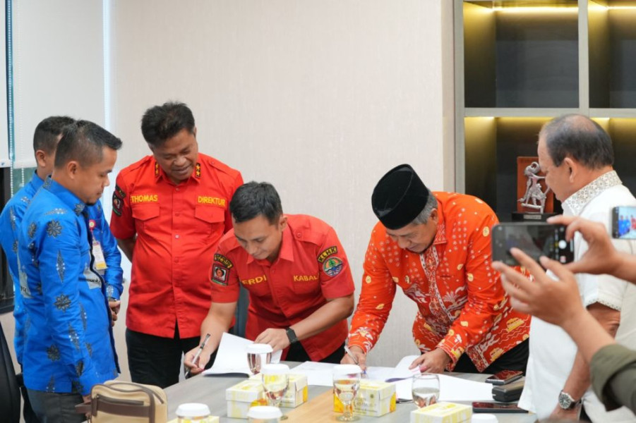 Siak Hibahkan Lahan 1,3 Hektar untuk Markas Baru Manggala Agni