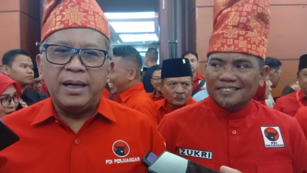 Zukri Didampingi Kaderismanto Lanjutkan Pimpin PDI P Riau