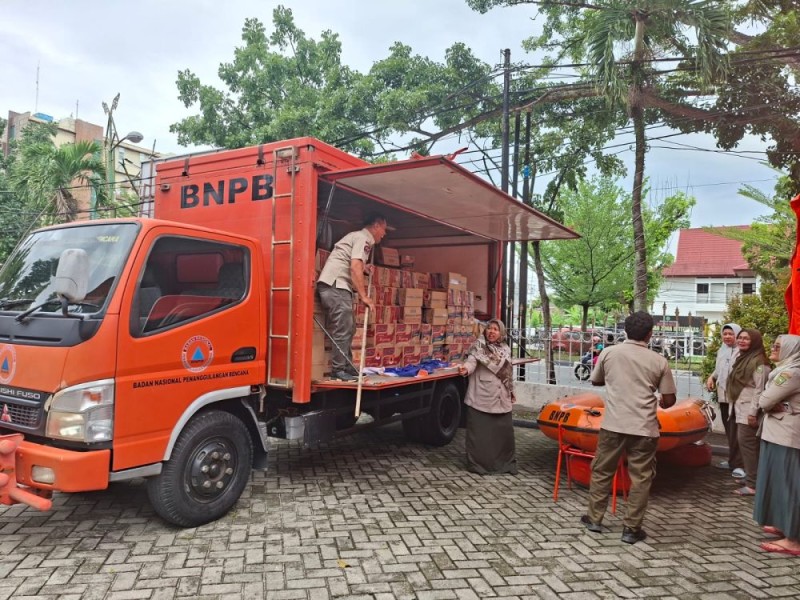 Akhirnya Warga Korban Banjir di Kemuning Dapat Bantuan dari Pemerintah