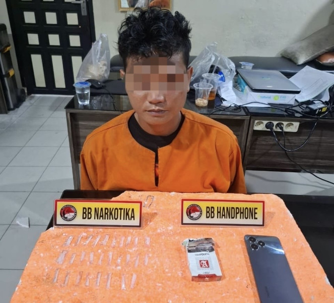 Polres Inhil Berhasil Bongkar Peredaran Sabu, Tersangka Ditangkap di Kolong Rumah