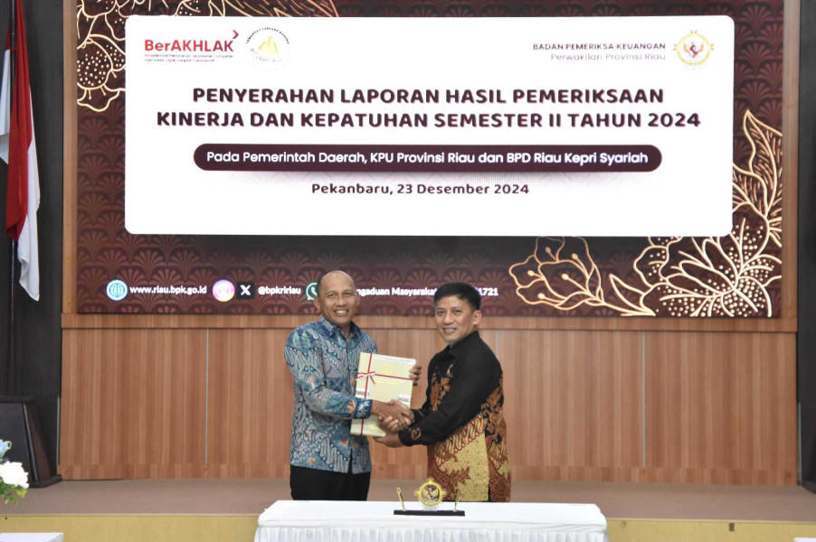 BRK Syariah Terima Laporan Hasil Pemeriksaan Kinerja dan Kepatuhan Semester II Tahun 2024