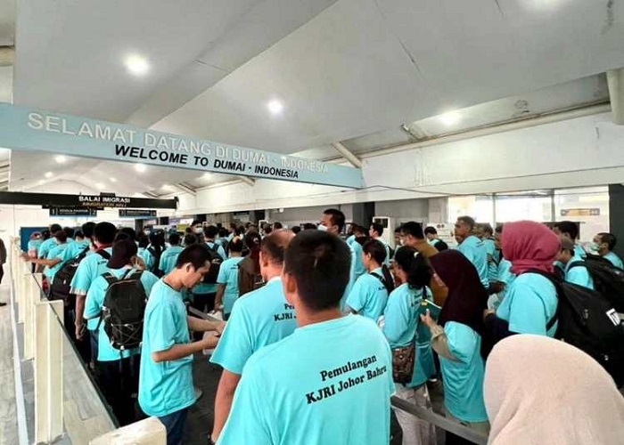 Harapan Meraup Ringgit Berujung Kegetiran: 114 PMI Dideportasi, Pulang Membawa  Sakit dan Ganguan Jiwa