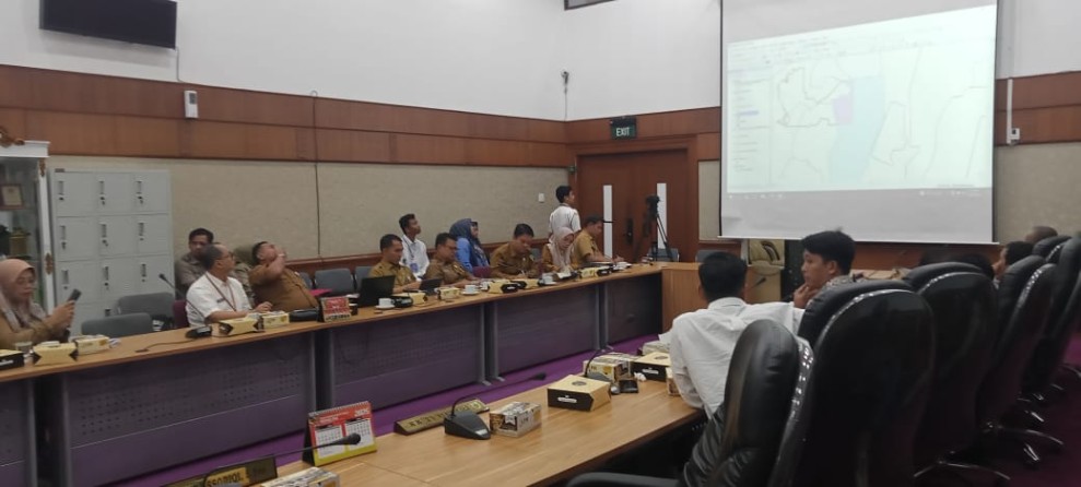 Diduga Rugikan Masyarakat Rohul dan Negara, DPRD Riau Bakal Laporkan PT Hutahaean ke Kejati