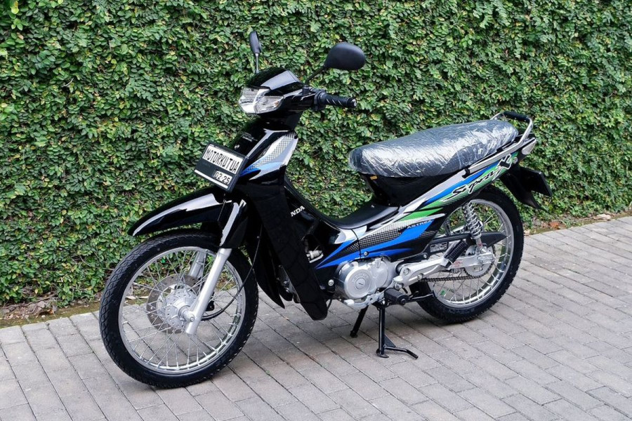 Fenomena Honda Supra di Indonesia: Tahan Banting dan Jadi Motor Kebon!