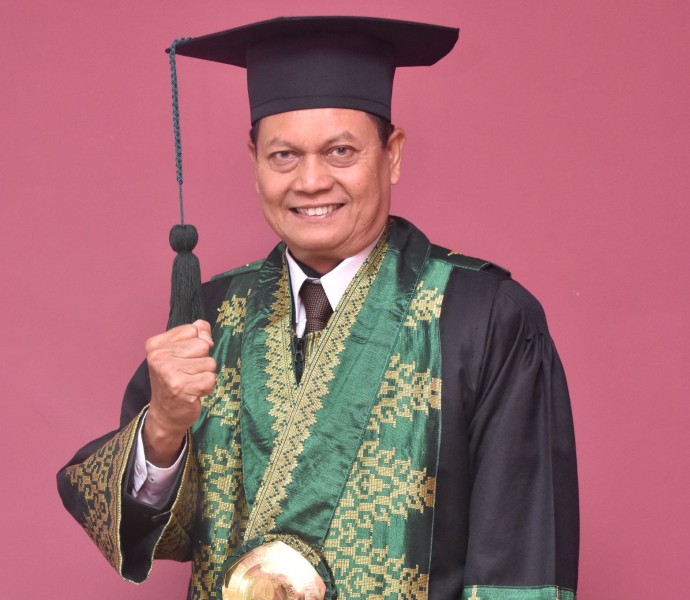 Mengenal Prof Dr Ardiansah, Guru Besar Bidang Hukum Konstitusi Unilak