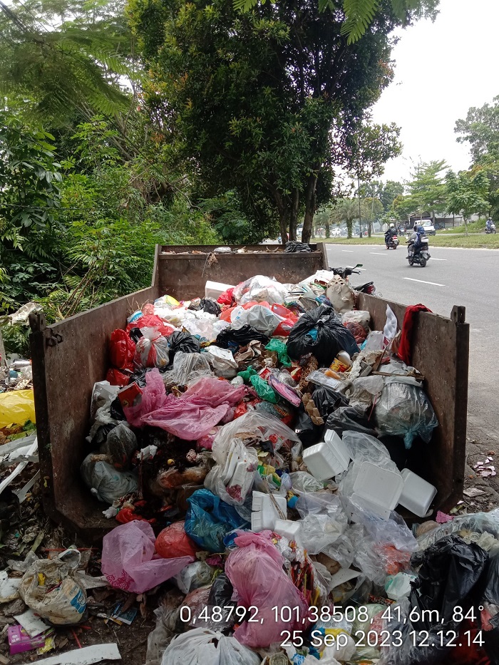 Investasi Sampah yang Berbau Amis: Walhi Riau Tolak Proyek PSEL Kampar