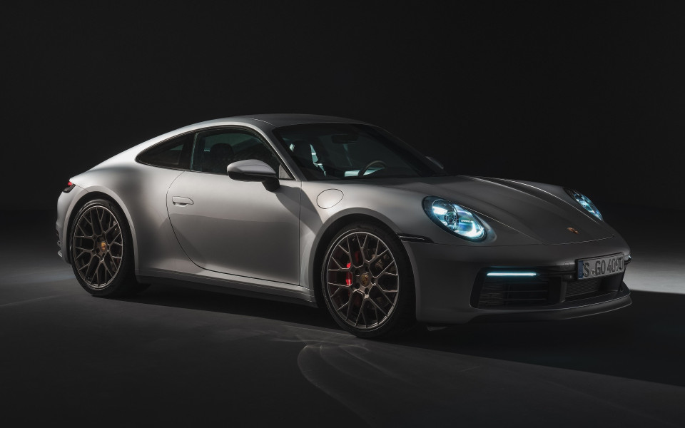 Porsche 911 Turbo S 2025: Supercar Ikonik dengan Performa Tanpa Tanding