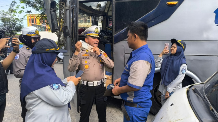 Razia ODOL di Pekanbaru, Polda Riau Tindak 108 Pelanggar Lalu Lintas