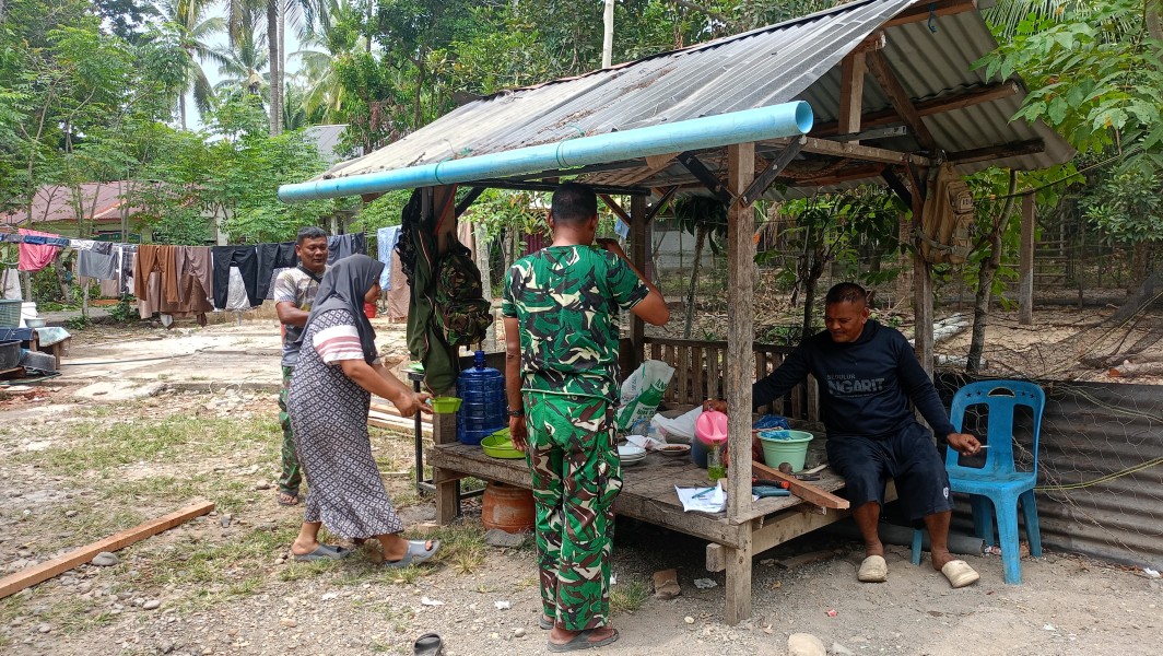 Kopi dan Hidangan Sederhana Pererat Kemanunggalan TNI-Rakyat di Lhok Panah