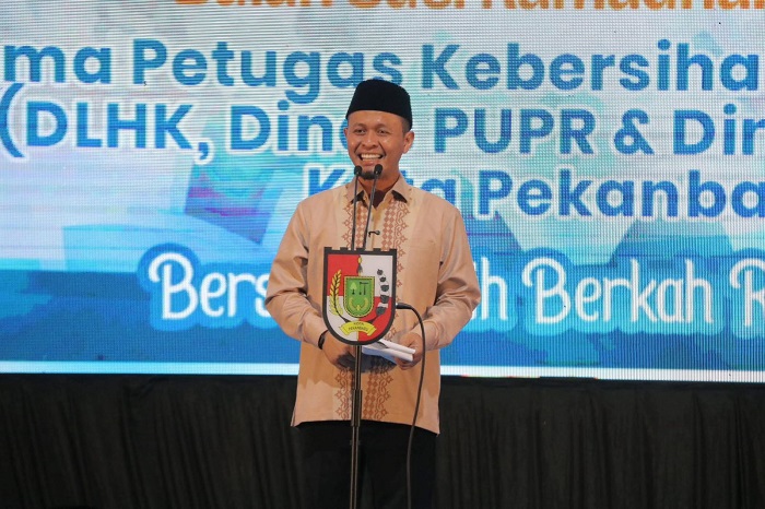 Pekanbaru Keluar dari Darurat Sampah, Agung Nugroho Janji Naikkan Gaji Petugas jika Raih Adipura