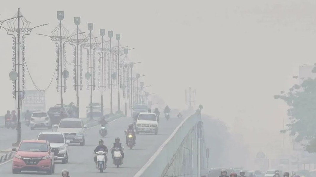 Riau Nihil Hotspot Tapi Asap Beracun Karhutla Mencekik, PM2.5 Pekanbaru Tembus Status Sangat Tidak Sehat