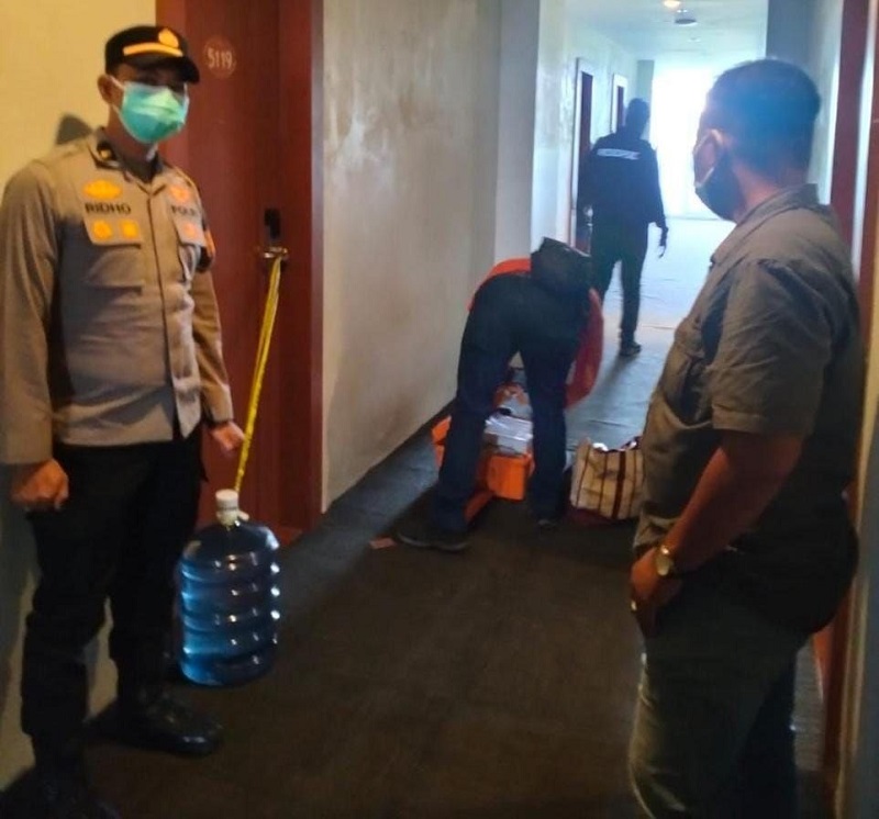 Tergelimpang di Samping Kasur, Pria Berinisial WJS Ditemukan Tewas di Kamar Hotel Favor Pekanbaru
