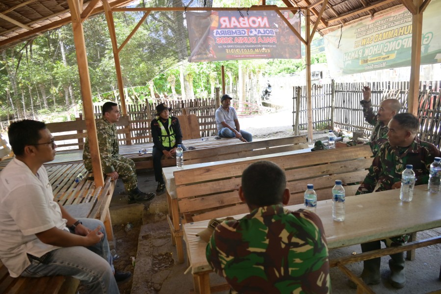 Pastikan Pelaksanaan TMMD Ke-129 Berjalan Optimal, Dansatgas Kodim 0102/Pidie Pimpin Briefing dan Koordinasi Lapangan