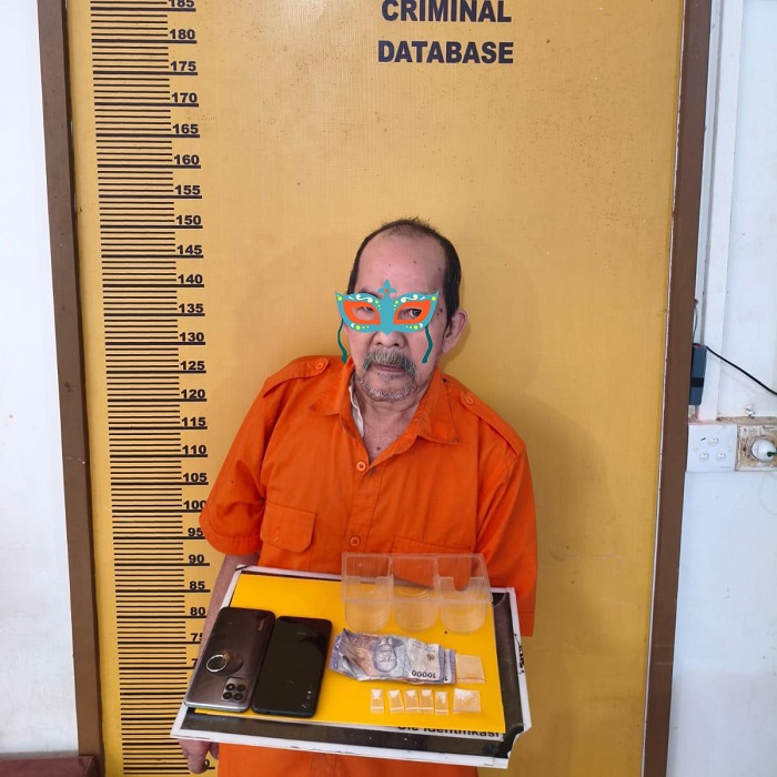 Parah! Kakek 76 Tahun Diringkus Jadi Pengedar Sabu di Inhu