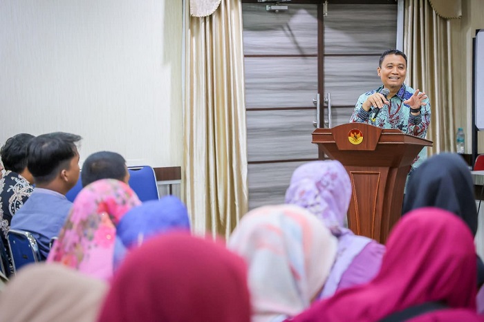 Wawako Pekanbaru Dorong Kawula Muda Berwirausaha Lewat Media Sosial