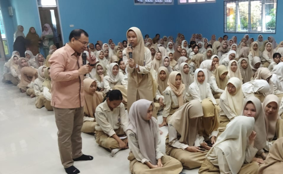 Begini Cara Memilih Perguruan Tinggi yang Tepat dari Ketua Dewan Pendidikan Riau