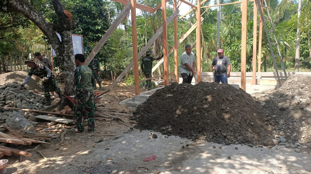 Kejar Target TMMD, Satgas Kodim 0102/Pidie Pastikan Material RTLH Tersedia Tepat Waktu