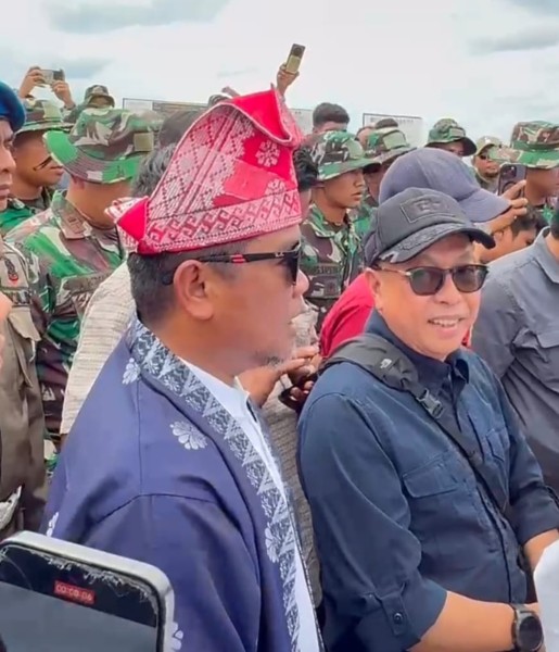 Bupati Pelalawan Bersama Gubri Dampingi Menteri LHK Tinjau Restorasi TNTN