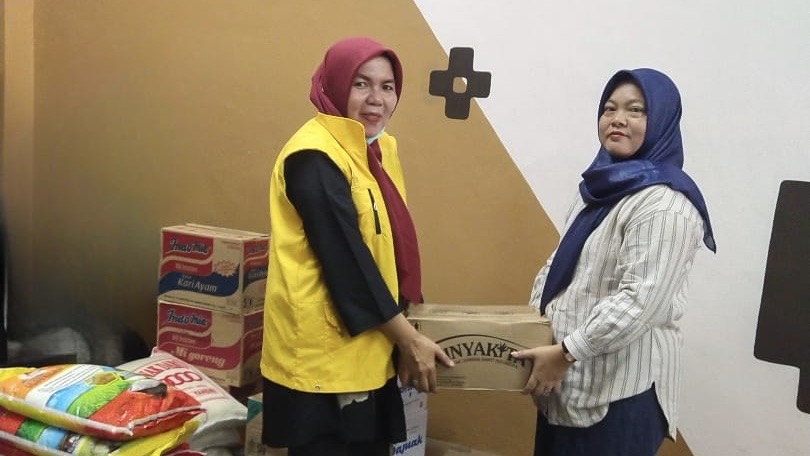 Kisah Haru Merliza, Ditinggal Suami Kini Bangkit Jualan Dibantu Fraksi Golkar Pekanbaru