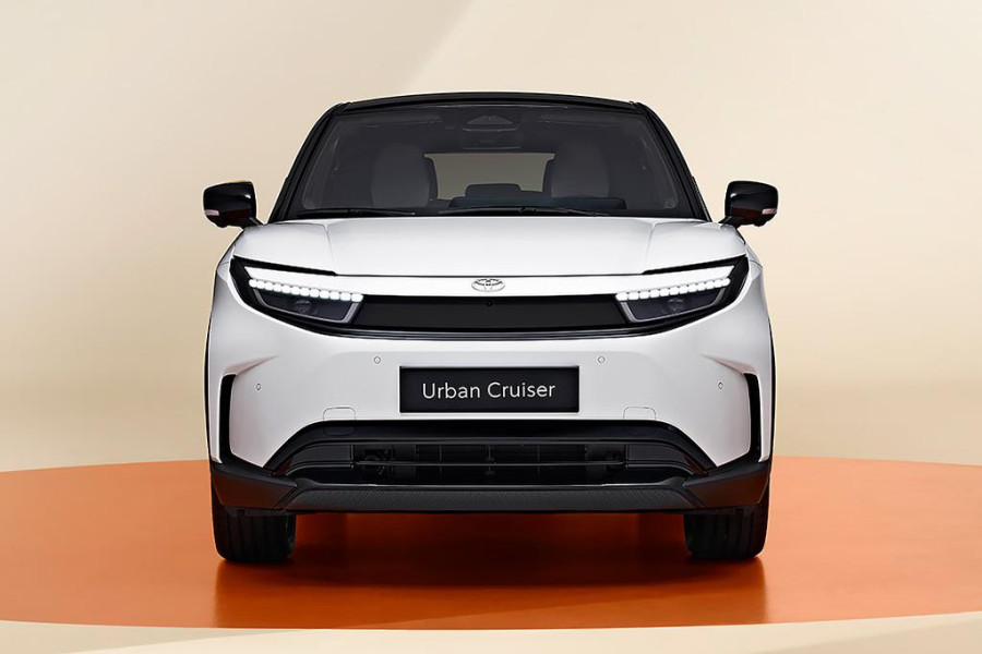 Spesifikasi Toyota Urban Cruiser EV 2025: Opsi Penggerak Roda Depan & AWD!