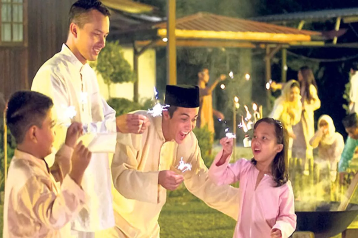 Siasat Mengatur Keuangan Hari Raya Saat Liburan Tiba Tahun Ini