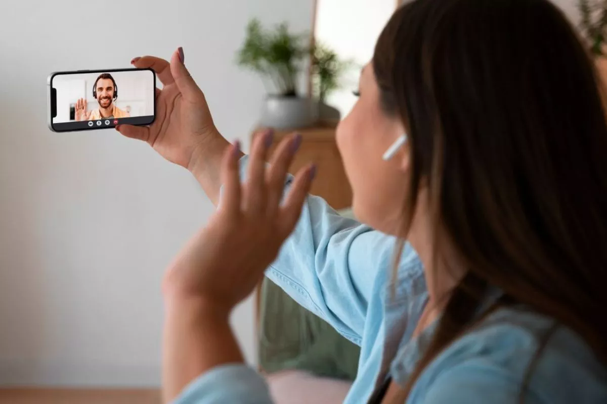 Pacar Mulai Dingin? Ini Rahasia Jitu Cara Mengatasi Bosan dalam Hubungan LDR