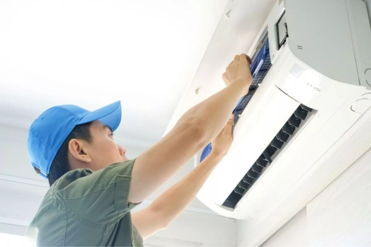Rahasia AC Dingin Nyess! 9 Cara Membersihkan Filter AC Rumah Sendiri