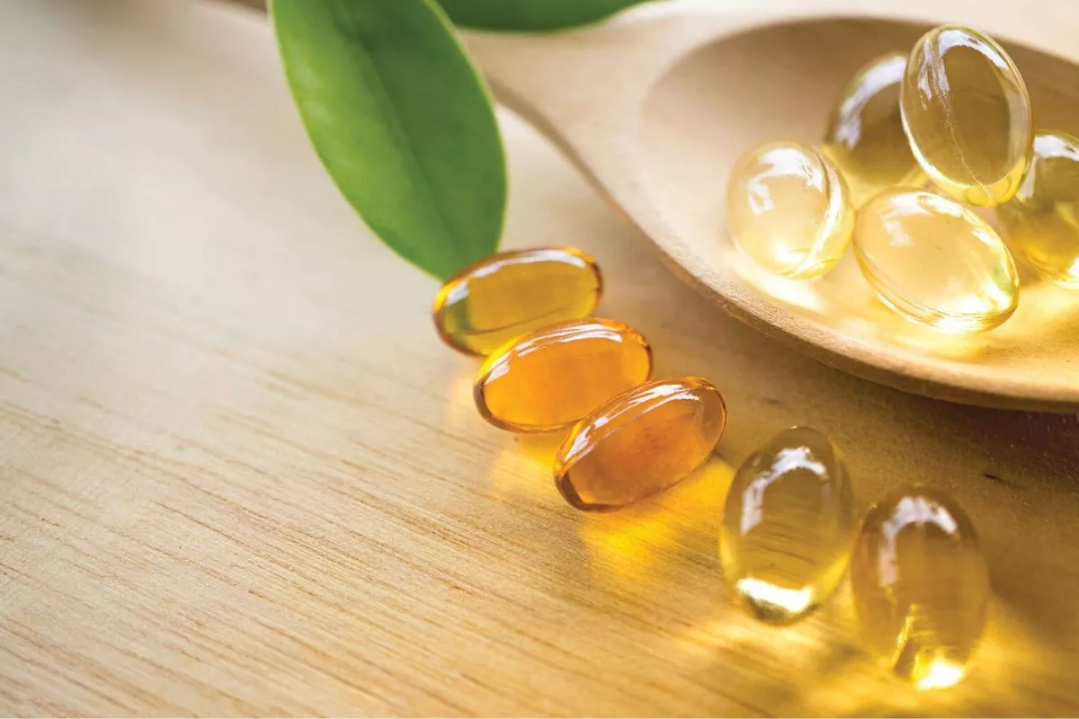 Kulit Kusam dan Bersisik? Ini 5 Kunci Vitamin untuk Kulit Kering