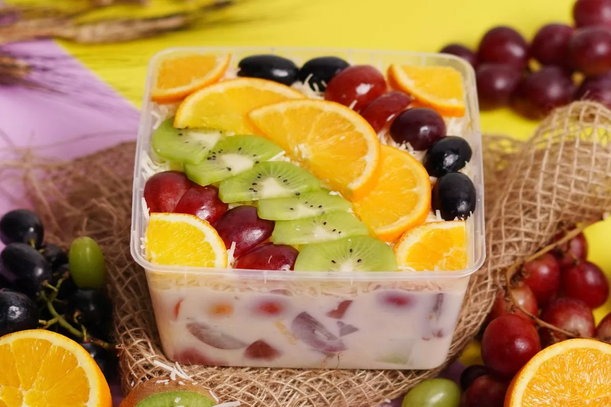 Bisnis Salad Buah & Jus Segar Kekinian Pemula
