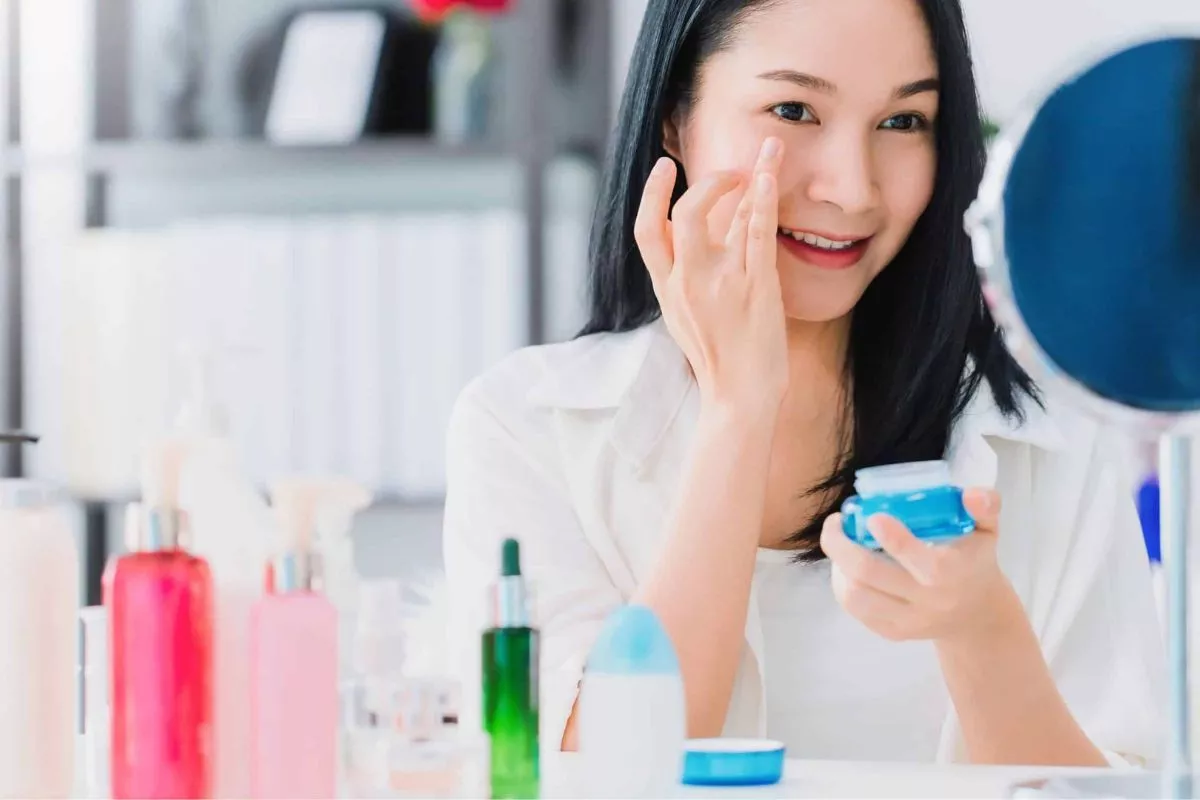 Panduan Lengkap Urutan Skincare Pagi dan Malam yang Benar