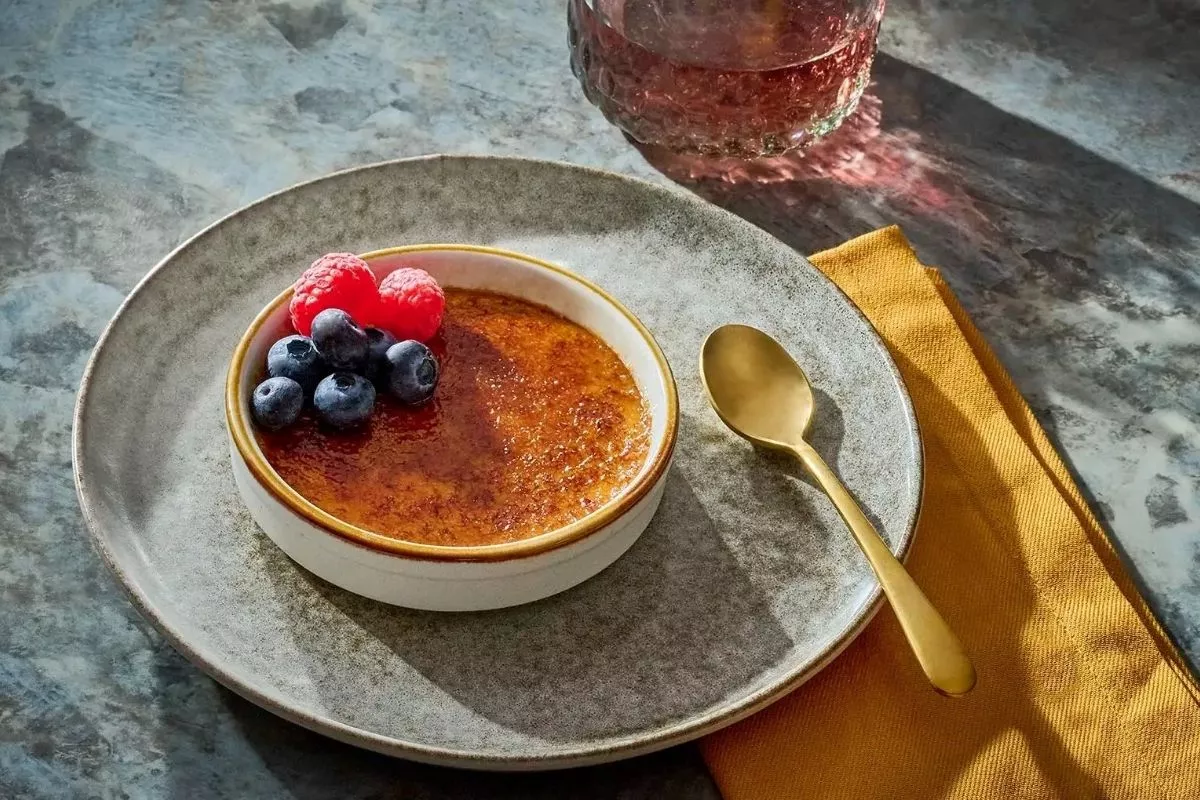 Cara Membuat Creme Brulee Tanpa Oven Tanpa Mixer ala Dessert Cafe