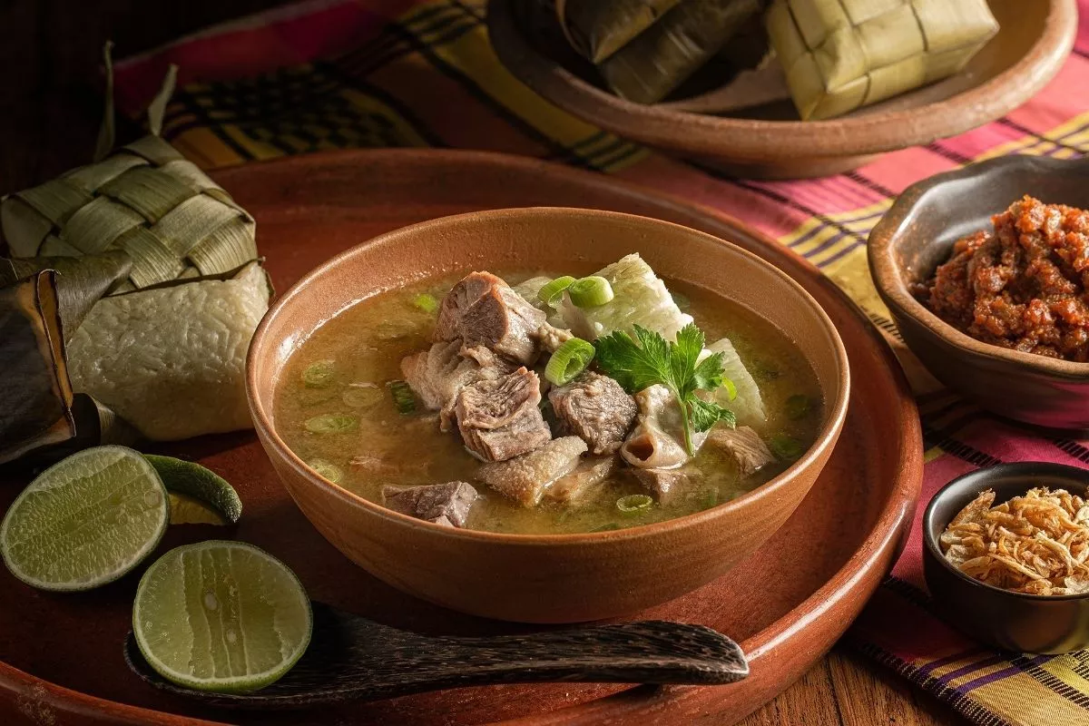 7 Jenis Jeroan Sapi yang Wajib Ada di Coto Makassar Tradisional