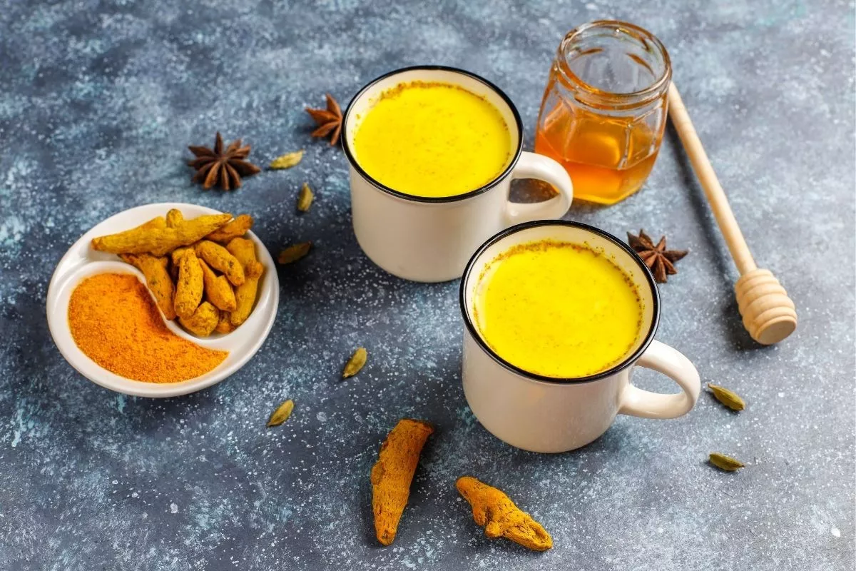 Panduan Takaran Bahan Ideal Jamu Kunyit Asam Segar dan Nikmat