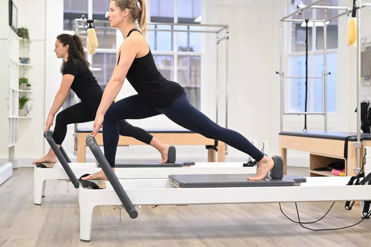 Stres Hilang Postur Tegap! Mengapa Olahraga Mat Pilates Banyak Digandrungi Anak Muda?