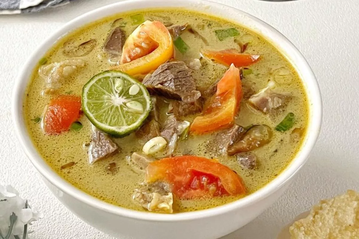 Kuah Pekatnya Juara! Kok Bisa Selezat Ini? Simak Cara Membuat Soto Medan Daging