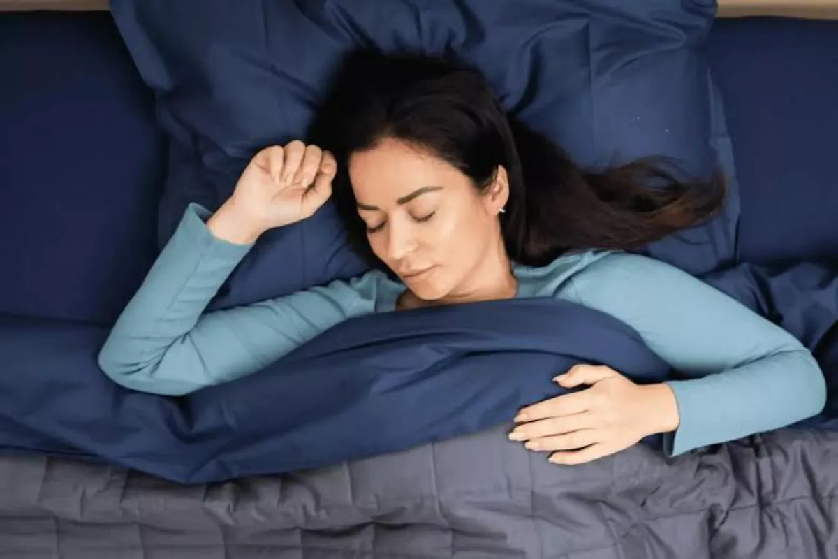 Tips Deep Sleep Agar Bangun Tidur Lebih Segar dan Fit