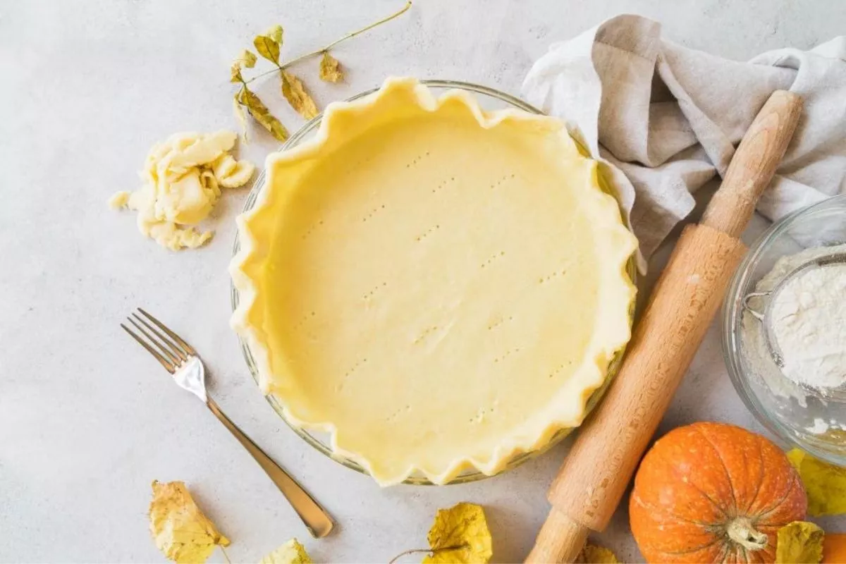 Tips Membuat Kulit Pie Crust yang Renyah dan Kokoh untuk Pemula