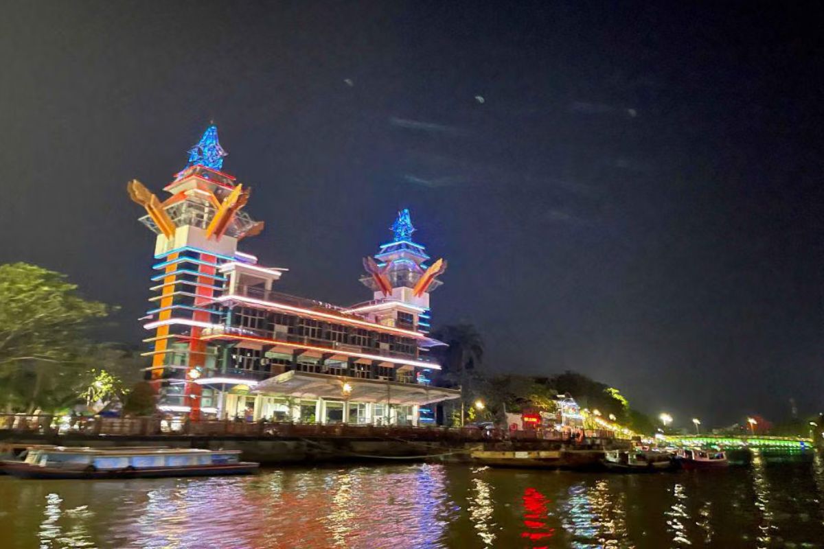 Wisata Malam di Banjarmasin: Rute, Kuliner, dan Waktu Terbaik
