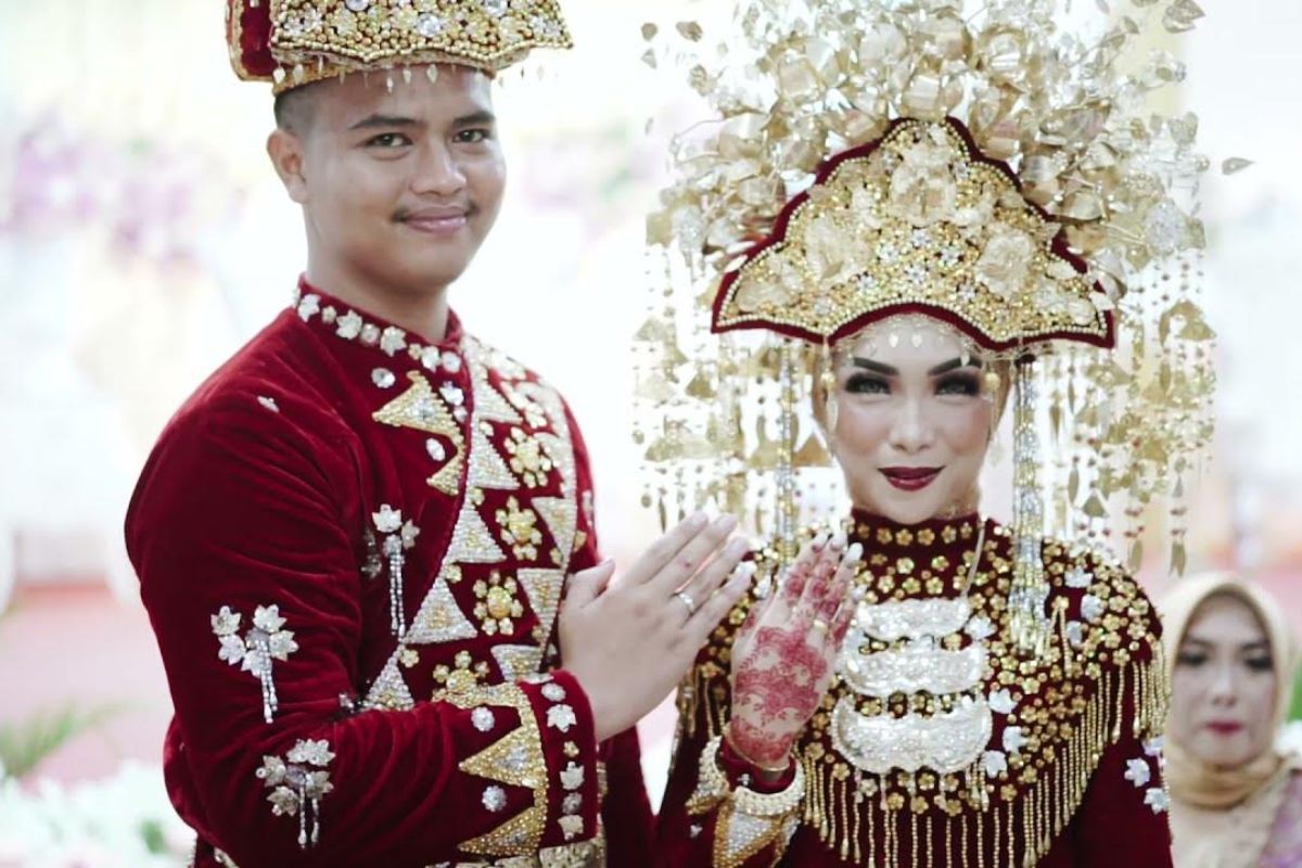 Adat Pernikahan Melayu Bangka dan Dampaknya bagi Warga: Nganggung, Peran Keluarga, hingga Musik Dambus