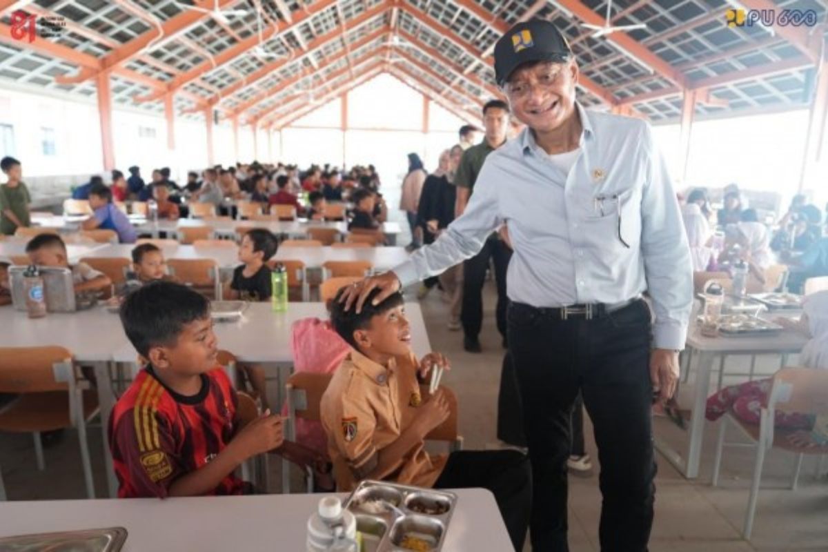 Rapat Pemetaan Proyek Pendidikan, Menteri demi Kepentingan Masyarakat