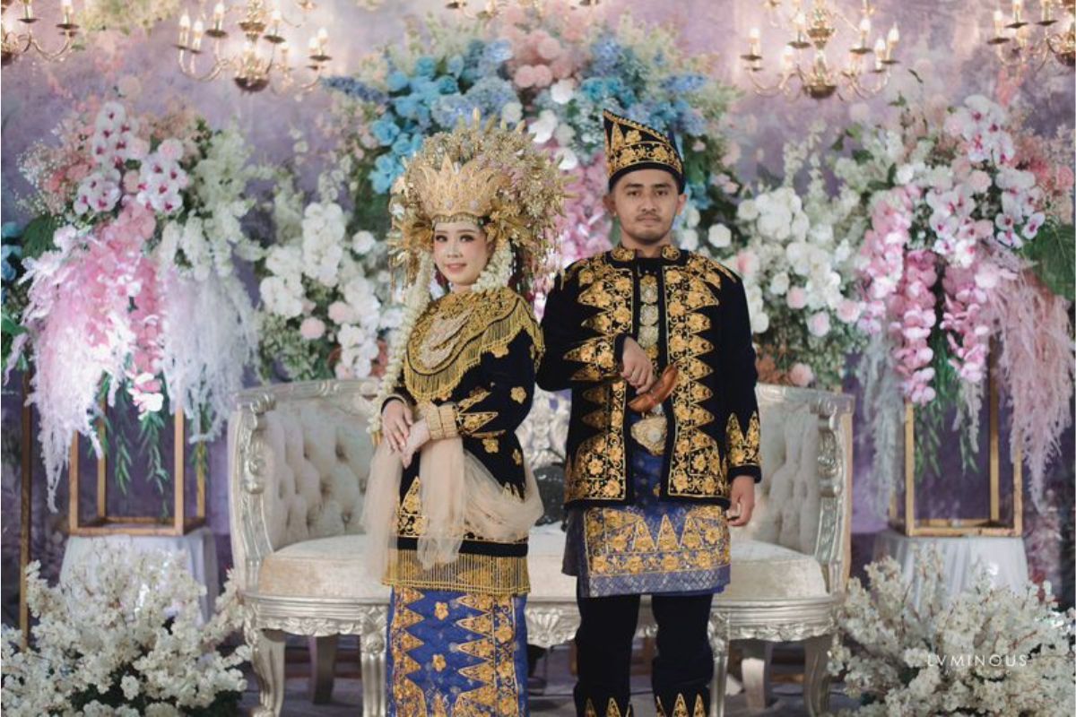 Busana Adat Jambi Versi Modern: Tetap Elegan, Tetap Bernuansa Melayu