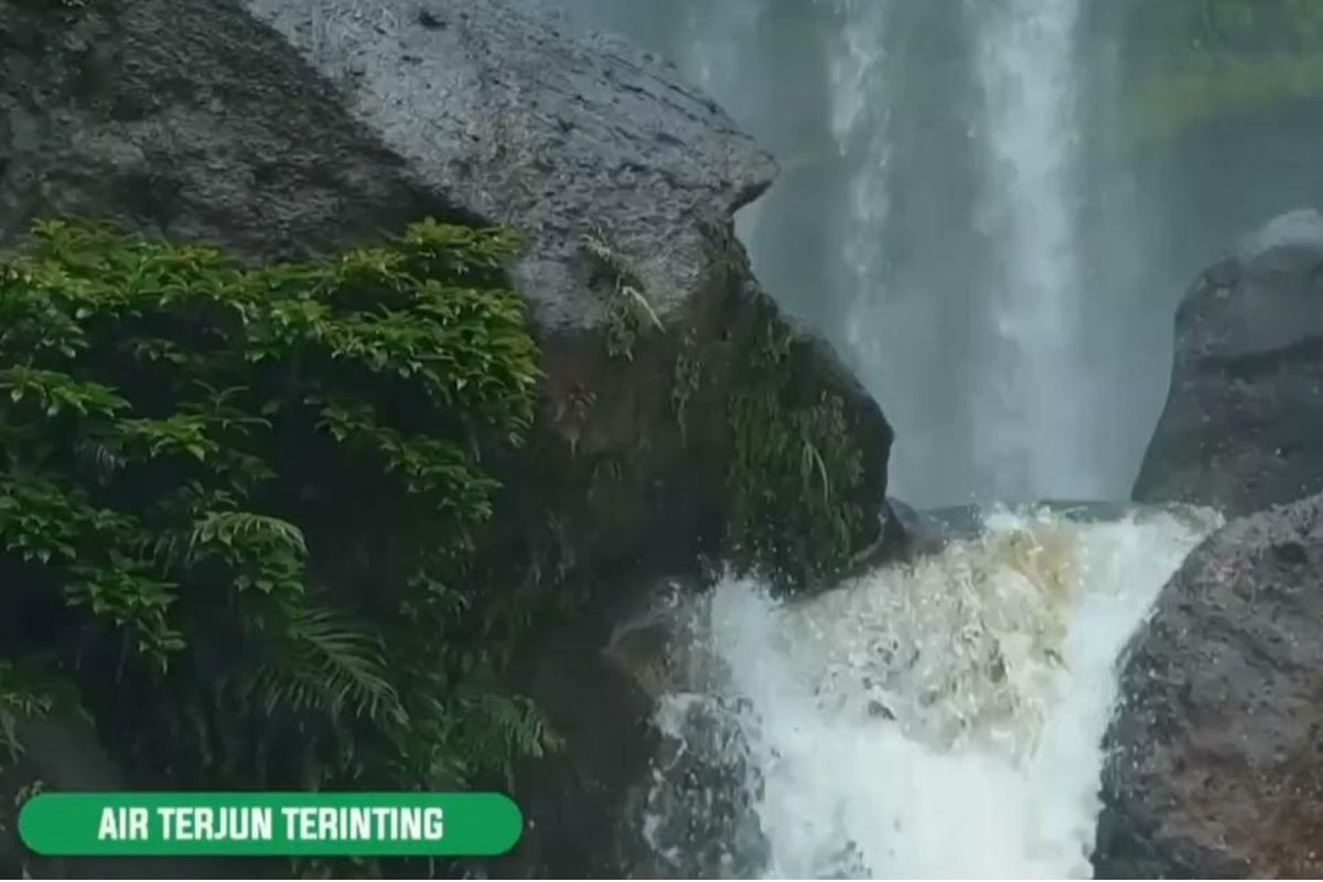 Air Terjun Terindah di Kalimantan Barat untuk Pecinta Alam