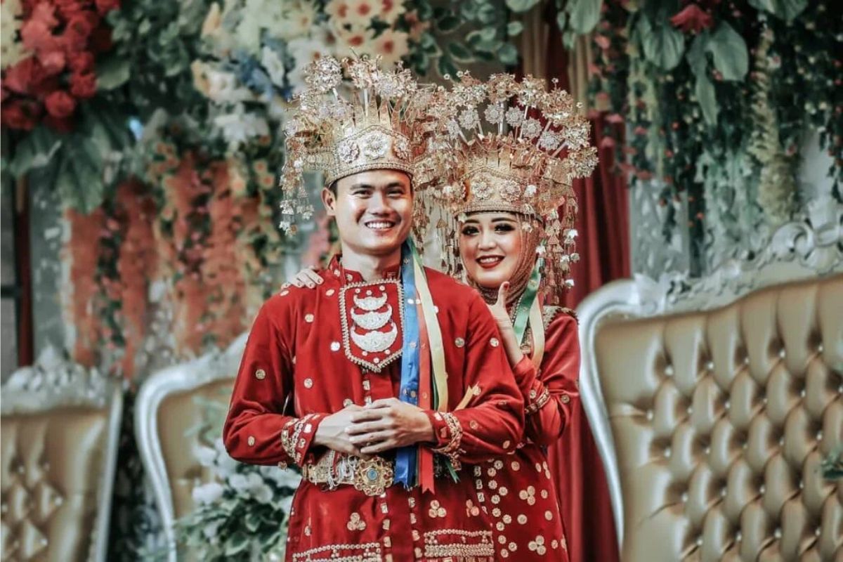 Pakaian Adat Bengkulu Modern: Ide Busana untuk Acara Resmi